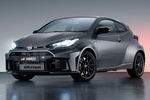 Toyota Yaris GR Four GR Yaris Turismo Precious Metal Exterior Frontal-Lateral 3 puertas