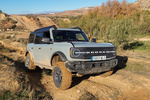 Ford Bronco 2.7 EcoBoost V6 335cv Auto 4x4 inteligente Badlands Todo terreno Gris Fighter Jet Exterior Lateral-Frontal 5 puertas