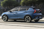 Hyundai Bayon Gama Bayon Tecno Todo terreno Vibrant Blue / Phantom Black Exterior Lateral-Posterior 5 puertas
