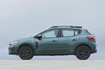 Dacia Sandero TCe 81 kW (110 CV) Stepway (Gama 2023) Extreme Go Stepway (Gama 2023) Turismo Verde Cedro Exterior Lateral 5 puertas