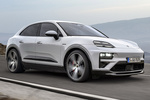 Porsche Macan Turbo Turbo Todo terreno Blanco Exterior Lateral-Frontal 5 puertas
