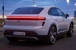 Porsche Macan Turbo Turbo Todo terreno Blanco Exterior Posterior-Lateral 5 puertas