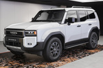 Toyota Land Cruiser 250 2.8D VX 250 VX Todo terreno Blanco Perlado Iceberg Exterior Frontal-Lateral 5 puertas