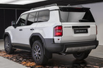 Toyota Land Cruiser 250 2.8D VX 250 VX Todo terreno Blanco Perlado Iceberg Exterior Lateral-Posterior 5 puertas