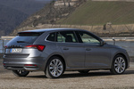 Skoda Scala Gama Scala Selection Turismo Gris Metal metalizado Exterior Posterior-Lateral 5 puertas