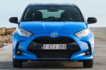 Toyota Yaris Hybrid 130 Premiere Edition Turismo Bi-tono Azul Neptuno Exterior Frontal 5 puertas