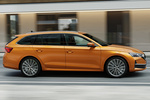 Skoda Octavia Gama Octavia Combi Selection Combi Turismo familiar Naranja Phoenix Exterior Lateral 5 puertas