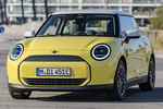 MINI MINI Cooper E Cooper E Turismo Sunny Side Yellow Exterior Frontal-Lateral 3 puertas