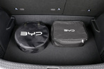 BYD Dolphin Gama Dolphin Comfort con interior Black + Grey Turismo Interior Detalle 5 puertas