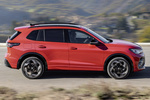 Volkswagen Tiguan Gama Tiguan eHybrid R-Line eHybrid Todo terreno Persimmon Red Metallic Exterior Lateral 5 puertas