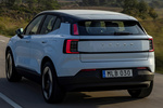 Volvo EX30 Gama EX30 Ultra (llantas 19") Todo terreno Cloud Blue Exterior Lateral-Posterior 5 puertas