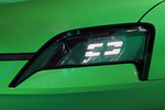 Renault 5 E-Tech 110 kW (150 CV) 52 kWh techno Turismo Verde Pop! con Techo Negro Exterior Faro 5 puertas