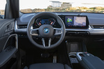 BMW iX2 xDrive30 M Sport con Cuero Veganza Schwarz Todo terreno Interior Salpicadero 5 puertas