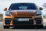 Porsche Panamera Turbo E-Hybrid Turbo E-Hybrid Turismo Madeira Gold Metallic Exterior Frontal 5 puertas