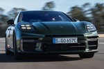 Porsche Panamera Turbo E-Hybrid Turbo E-Hybrid Turismo Verde Oak Neo Metalizado Exterior Lateral-Frontal 5 puertas