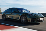Porsche Panamera Turbo E-Hybrid Turbo E-Hybrid Turismo Verde Oak Neo Metalizado Exterior Lateral-Frontal 5 puertas