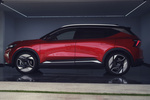 Renault Scenic E-Tech 100% El&eacute;ctrico 160 kW (220 CV) gran autonom&iacute;a iconic Todo terreno Rojo Deseo con Techo Negro Exterior Lateral 5 puertas