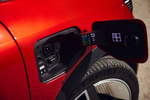 Renault Scenic E-Tech 100% El&eacute;ctrico 160 kW (220 CV) gran autonom&iacute;a iconic Todo terreno Rojo Deseo con Techo Negro Exterior Toma de recarga 5 puertas