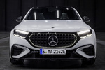 Mercedes-Benz Clase E AMG E 53 HYBRID 4MATIC+ AMG E 53 HYBRID 4MATIC+ Turismo Opalite White Magno Exterior Frontal 4 puertas