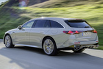 Mercedes-Benz Clase E AMG E 53 HYBRID 4MATIC+ Estate AMG E 53 HYBRID 4MATIC+ Estate Turismo familiar Gris Alpine Solid Exterior Lateral-Posterior 4 puertas
