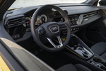 Audi A3 35 TDI S tronic allstreet allstreet Turismo Interior Volante 5 puertas