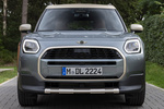 MINI MINI Countryman  C Favoured C Favoured Todo terreno Smokey Green con Techo Plata Exterior Frontal 5 puertas