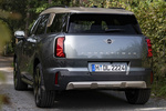 MINI MINI Countryman  C Favoured C Favoured Todo terreno Smokey Green con Techo Plata Exterior Lateral-Posterior 5 puertas
