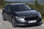 Skoda Superb L&K Combi L&K Combi Turismo familiar Gris grafito metalizado Exterior Lateral-Frontal 5 puertas