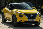 Nissan Juke Hybrid 105 kW (143 CV) IKON Todo terreno Kiiro + Black Exterior Lateral-Frontal 5 puertas