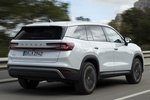 Skoda Kodiaq 1.5 TSI iV PHEV 204 CV DSG Design iV Todo terreno Blanco Luna Metalizado Exterior Posterior-Lateral 5 puertas