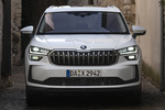 Skoda Kodiaq 1.5 TSI iV PHEV 204 CV DSG Design iV Todo terreno Blanco Luna Metalizado Exterior Frontal 5 puertas