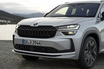 Skoda Kodiaq Gama Kodiaq Sportline Todo terreno Plata Brillante Metalizado Exterior Frontal 5 puertas