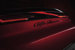 Alfa Romeo Junior Elettrica 175 kW (240 CV) Elettrica Veloce Todo terreno Rojo Brera con Techo Negro Exterior Posterior 5 puertas