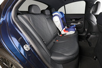 Mercedes-Benz Clase E 220 d AMG Line Advance Turismo Interior Silla infantil 4 puertas