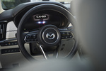 Mazda CX-80 E-Skyactiv PHEV AWD Takumi Plus con Captain Seats PHEV Todo terreno Interior Cuadro de instrumentos 5 puertas