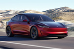 Tesla Model 3 Performance Performance Turismo Ultra Rojo Exterior Frontal-Lateral 4 puertas