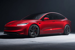 Tesla Model 3 Performance Performance Turismo Ultra Rojo Exterior Frontal-Lateral 4 puertas