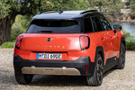 MINI Aceman Aceman SE Favoured SE Turismo Rebel Red con Techo Negro Exterior Posterior-Lateral 5 puertas