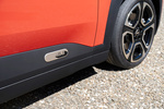 MINI Aceman Aceman SE Favoured SE Turismo Rebel Red con Techo Negro Exterior Anagrama 5 puertas