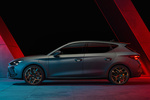 CUPRA Le&oacute;n 1.5 eTSI 110 kW (150 CV) DSG-7 Gama Le&oacute;n Turismo Exterior Lateral 5 puertas