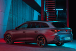 CUPRA Le&oacute;n 1.5 eTSI 110 kW (150 CV) DSG-7 Sportstourer Gama Le&oacute;n Sportstourer Turismo familiar Exterior Posterior-Lateral 5 puertas