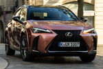 Lexus UX 300h AWD F Sport+ 300h AWD Todo terreno Sonic Copper Bitono Exterior Lateral-Frontal 5 puertas