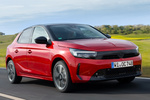 Opel Corsa Gama Corsa Hybrid Gama Corsa Hybrid Turismo Rekord Red Exterior Lateral-Frontal 5 puertas