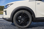 SsangYong Korando G15T 4x4 Auto. Black Pack Todo terreno Exterior Llanta 5 puertas