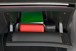 Peugeot 208 Hybrid 100 e-DCS6 GT Hybrid Turismo Interior Guantera y recept&aacute;culo 5 puertas