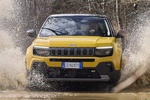 Jeep Avenger e-Hybrid 100 CV Summit e-Hybrid Todo terreno Sun + Volcano Exterior Frontal 5 puertas