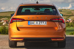 Skoda Octavia Gama Octavia Combi Design Combi Turismo familiar Naranja Phoenix Exterior Posterior 5 puertas