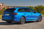 Skoda Octavia Gama Octavia Combi Sportline Combi Turismo familiar Azul Race Metalizado Exterior Posterior-Lateral 5 puertas