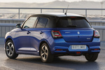 Suzuki Swift 1.2 CVT Mild Hybrid S3 CVT Turismo Frontier Blue Perlado con Techo Negro Exterior Lateral-Posterior 5 puertas