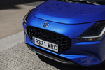 Suzuki Swift 1.2 CVT Mild Hybrid S3 CVT Turismo Frontier Blue Perlado con Techo Negro Exterior Frontal 5 puertas